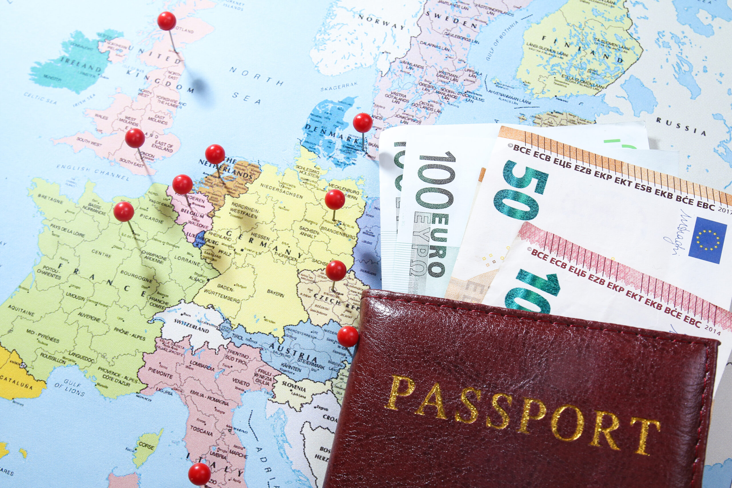 How to move to Europe for permanent residence: all ways of immigration