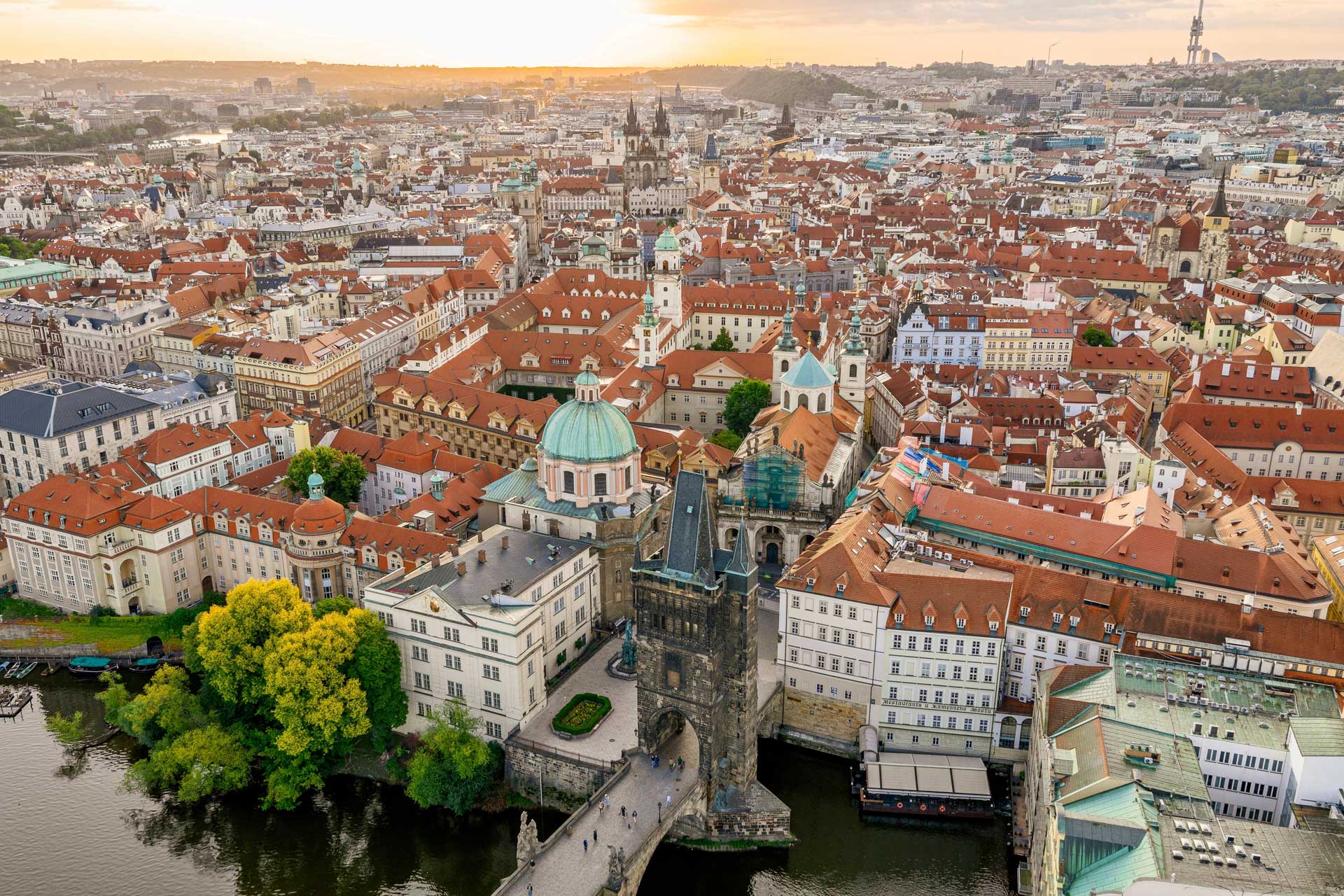 Advantages of Czech Citizenship