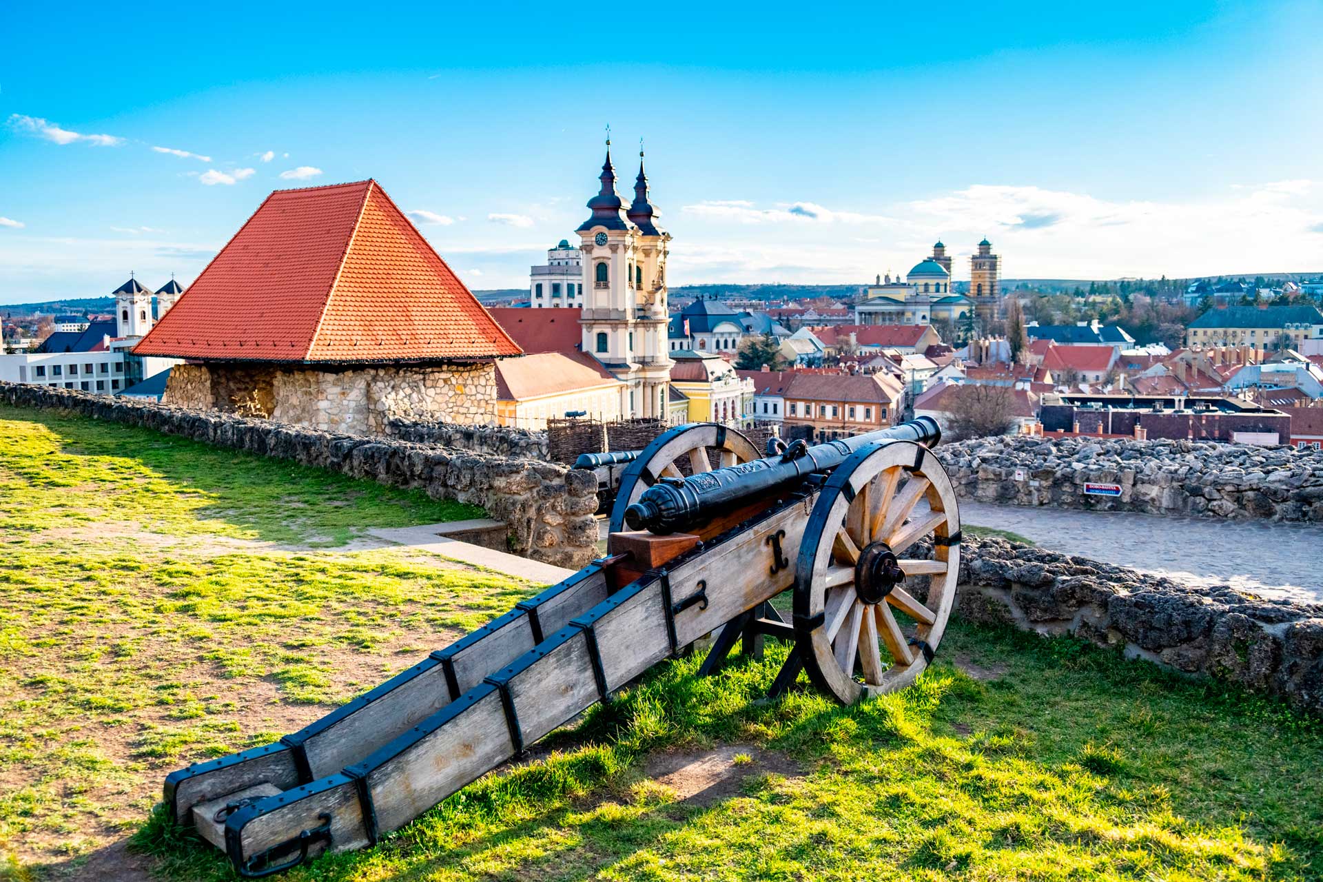 A Hungarian residence permit gives you the opportunity