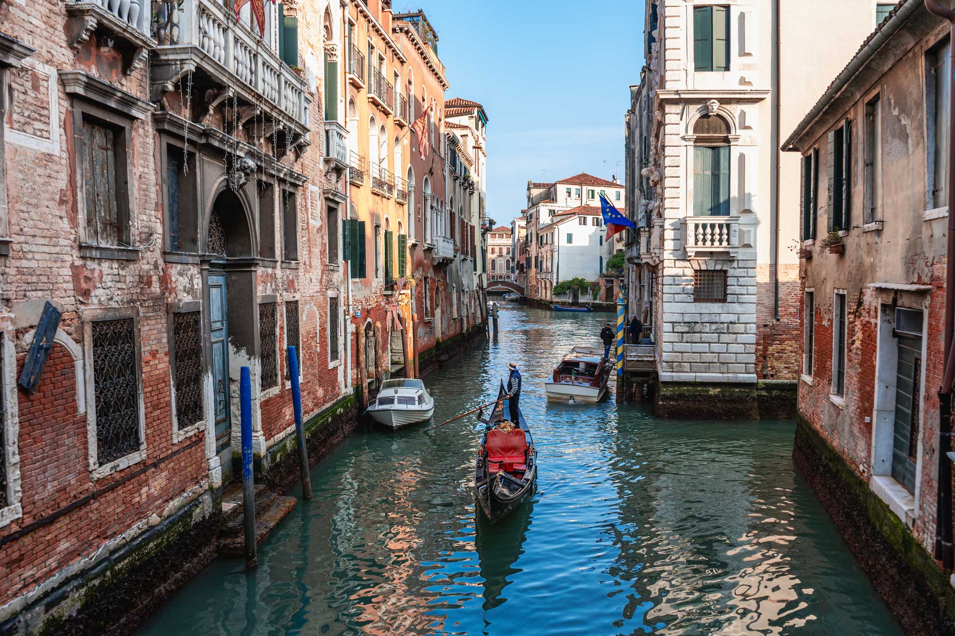 Italian citizenship may be obtained by foreigners